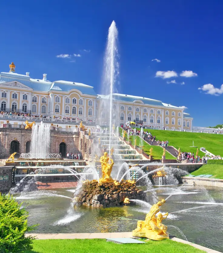 Peterhof (Parque de Fuentes)